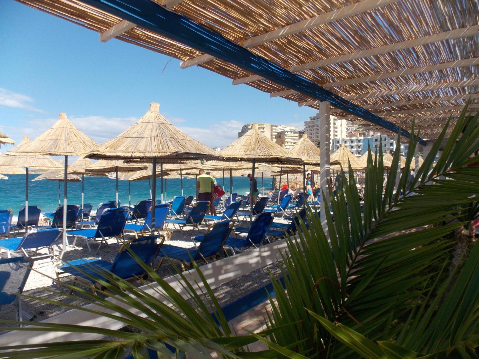 Sunset Suites Sarandë Exterior foto