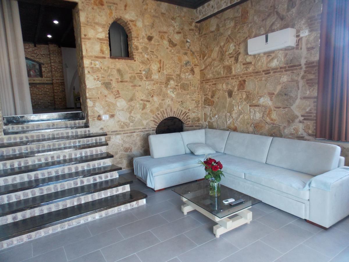 Sunset Suites Sarandë Exterior foto