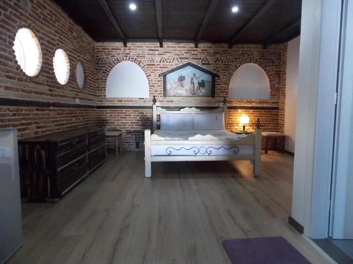 Sunset Suites Sarandë Exterior foto